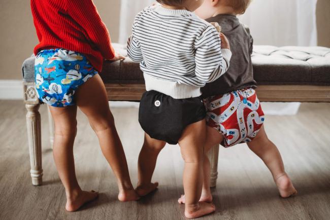 buy buttons diapers nappies online in europe 